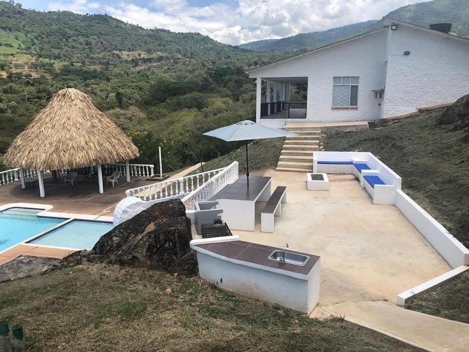 Casa La Felisa Hospedaje Campestre Pandi Cundinamarca Εξωτερικό φωτογραφία